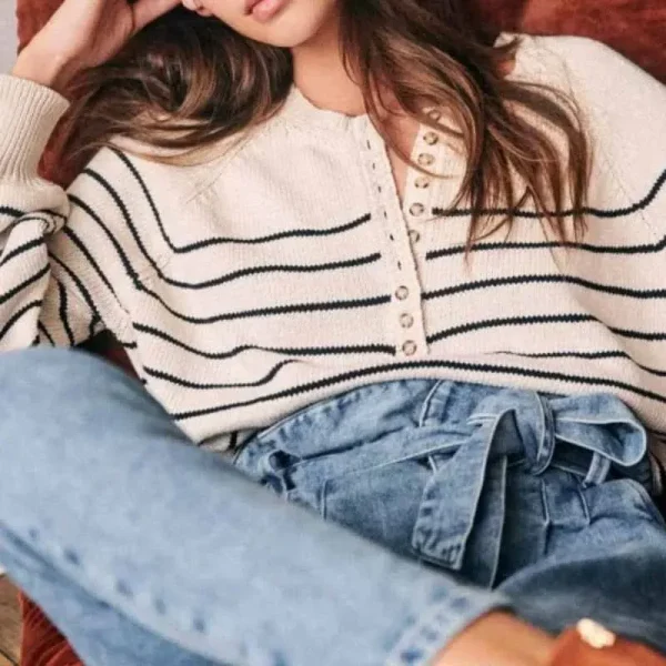 Autumn Winter Women Fashion Black White Stripe Loose Long Sleeve Knitted Sweater - Image 4