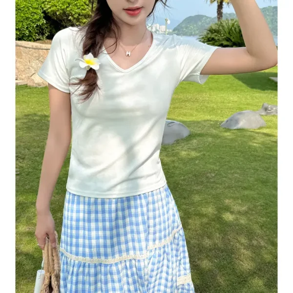 Summer Women Casual Solid Color V-Neck Short-Sleeved T-Shirt - Image 3